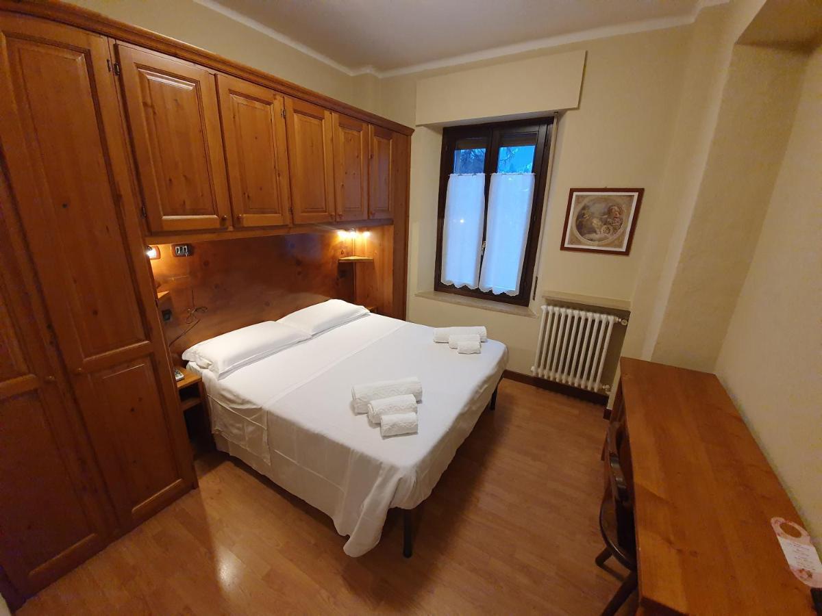 Limone Palace Aparthotel Limone Piemonte Buitenkant foto