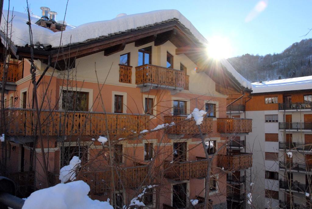 Limone Palace Aparthotel Limone Piemonte Buitenkant foto