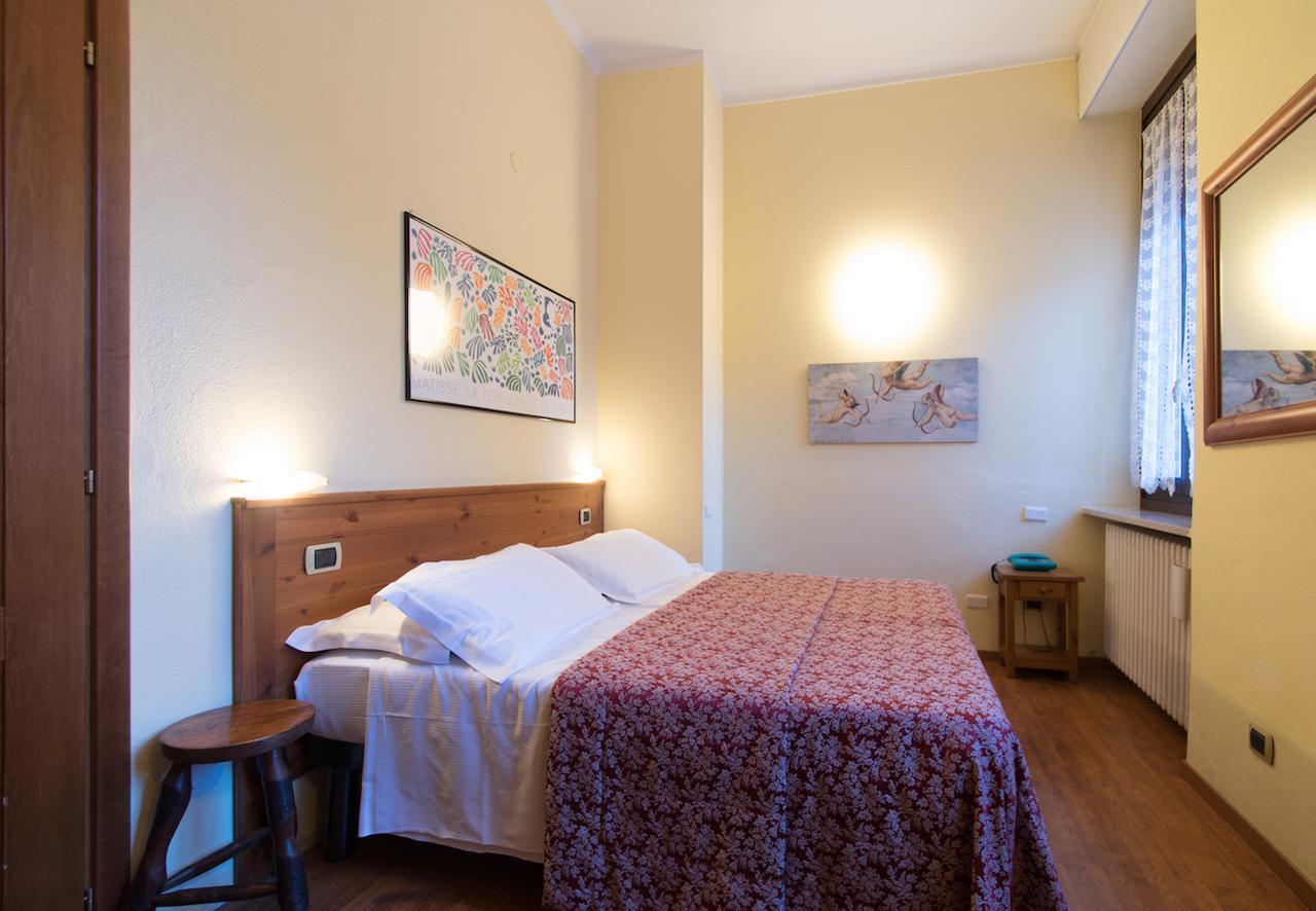 Limone Palace Aparthotel Limone Piemonte Buitenkant foto