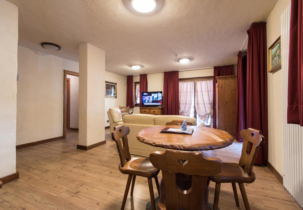 Limone Palace Aparthotel Limone Piemonte Buitenkant foto