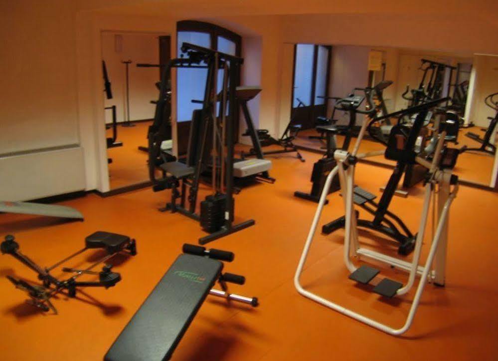 Limone Palace Aparthotel Limone Piemonte Buitenkant foto